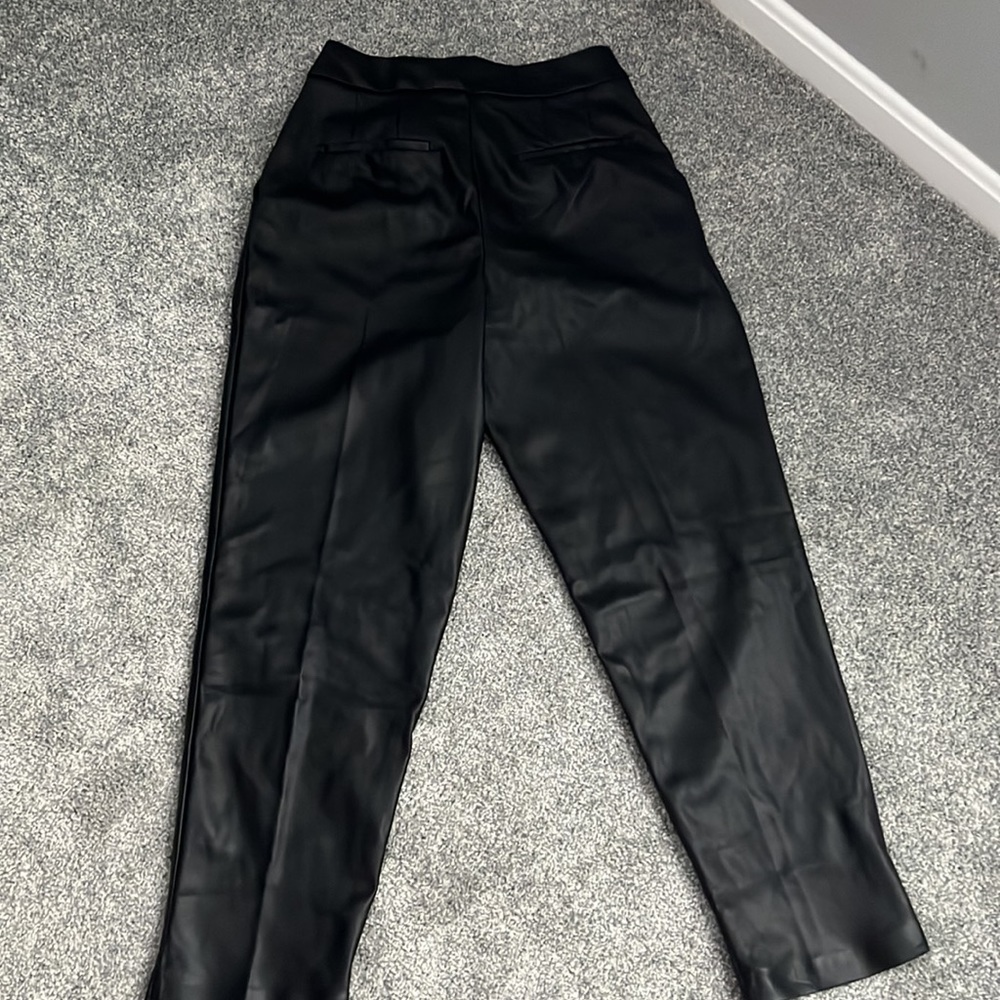 Express pants - Picture 7 of 15